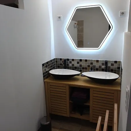 شقة L'ecurie 3 Etoiles La Hague - Manche 2-5 Pers Avec Sur Le Gr 223 *